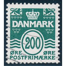 Denmark AFA 1447/Scott 1341, 200ø green Wavy Lines new Type, F-VF used stamp