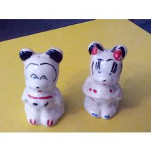 Old Vintage Walt Disney Mickey & Minnie Salt & Pepper Shakers 1940/50s