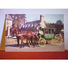 RANDOLPH COACH AND HORSES, WILLIAMSBURG, VIRGINIA, USA. unused postcard #