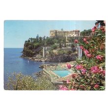 REID'S HOTEL, FUNCHAL, MADEIRA, PORTUGAL used postcard1981 postmark =