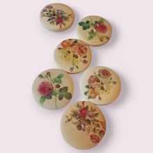 20mm Vintage Mixed Wooden Floral Buttons Flower 2 Hole Crafts Cardigans Knitting