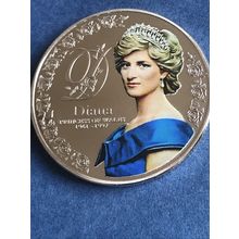 Princess Diana Silver £5 coin 1961-1997 Silver plated coin comes in a protective