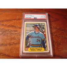 1982 Fleer, Graded Near Mint 8, ROLLIE FINGERS, Brewers