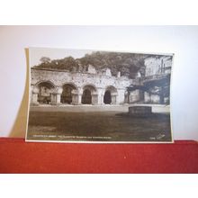 CHAPTER-HOUSE, FOUNTAINS ABBEY, RIPON . unused antique postcard RP =