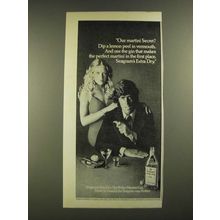 1971 Seagram's Extra Dry Gin Ad - Dip a Lemon Peel in Vermouth