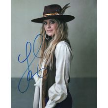 Autographed Lainey Wilson 8 x 10 Photo Signed