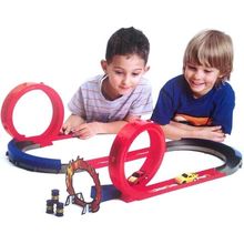 Thrill Master Speedway - 26 Pieces - Ages 4+