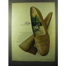 1971 Air Step Shoes Ad - If You Live in a Shoe
