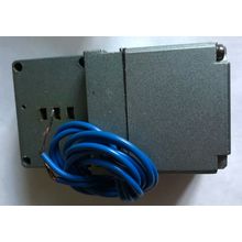 NEW SMC VT3112 PNEUAMTIC MANIFOLD SOLENOID VALVES, 115 VAC,SI