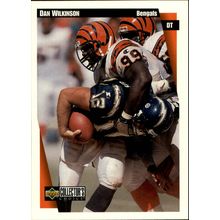 1997 Collector's Choice Football Dan Wilkinson #104