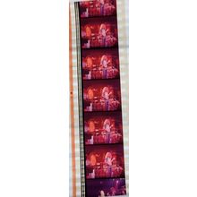 Pk GEB - W - MIX - E 0107c . 1 STRIP OF 5 - 35MM FILM CELLS. ( LZ )