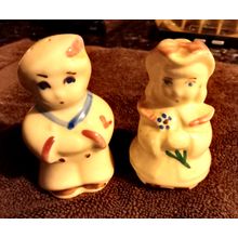 Old Vintage Shawnee Salt & Pepper Shakers Boy Blue & Bo Peep 3 1/2" Tall 1940s