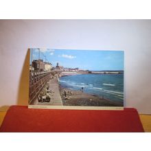 THE PROMENADE, PENZANCE, CORNWALL .unused postcard by Jarrold =