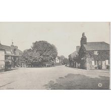Liphook Hampshire Postcard (QHAM204)