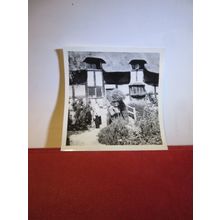 SHOTTER'S COTTAGE, STRATFORD UPON AVON. vintage Photograph 3.5 x 3.5 inches =