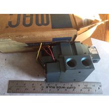MAC 6521B-313-PM-111DA,3/4" PNEUMATIC SOLENOID VALVE PME-111DABE 120/60 6.8W,AN