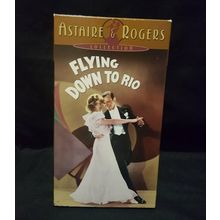 Pre-Owned Vintage Astaire & Rodgers Flying Down To Rio VHS Video