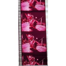 ALICE COOPER. Pk MTP - D080b . 1 STRIP OF 5 - 35MM FILM CELLS.