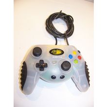 Mad Catz (4526) Macro Transparent White Wired Xbox Game Pad Controller