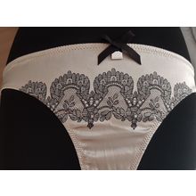 Karen Millen Silk Nude Black Lace Print Thong Size M