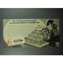 1941 Wrigley's Spearmint Gum Ad - Win a Big Smile