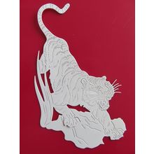 6 x Tattered Lace Die Cuts Proud Tora