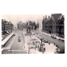 ALBERT SQUARE, MANCHESTER . used vintage postcard RP by Bamforth 1970 postmark /