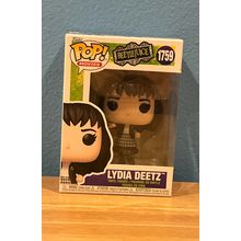 Funko Pop! Beetlejuice - Lydia Deetz #1759 Vinyl Figure (Box & Protector)