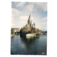 PROTESTANT TEMPLE , METZ unused postcard #