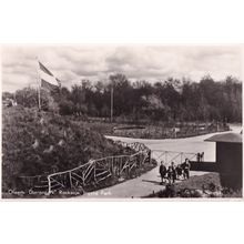 Children att Rockanje Ingange Park Holland Vintage Real Photo Postcard