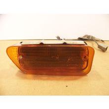 1974 PLYMOUTH SATELLITE 4 DR AMBER FRONT TURN SIGNAL LENS & HOUSING ASSY RH OEM