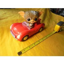 Funko Pop Hot Topic EXCLUSIVE! GREMLINS - GIZMO In Red Corvette!! #71 ! $25.00