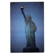 THE STATUE OF LIBERTY Postcard New York City.. 2017 postmark =