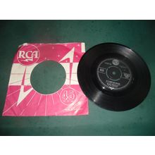 ELVIS PRESLEY 7" SINGLE - IT'S NOW OR NEVER/MAKE ME KNOW IT