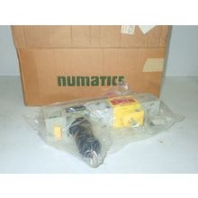 NEW NUMATICS 71007,VS32-06,F32B-06AM 1G2 FLEXIBLOCK LOCKOUT VALVE MANIFOLD,AV