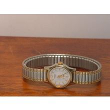 Pre-Owned Women’s Timex Dress Analog Watch (For Parts)