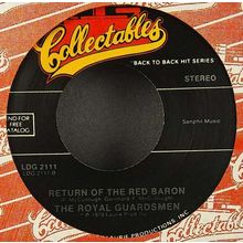 Royal Guardsmen - Snoopy vs The Red Baron / Return of The Red Baron Vinyl 45