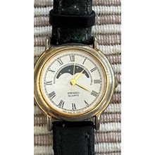 Vintage Ladies Quartz Seiko Moonphase Watch
