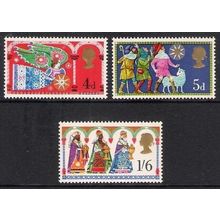 SG812-814 1969 XMAS 3v Unmounted Mint GB