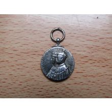 King George V & Queen Mary 1910-1935 Silver Jubilee Miniture Medal (e744)