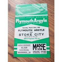 1962/63 Plymouth Argyle vs Stoke City - Division 2 **FREE P&P**