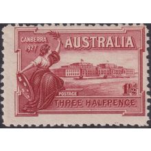 Australia 1927 1½d Parliament with Flaw on First A of AUSTRALIA
