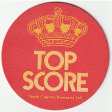 BEER MAT - NORTH COUNTRY BREWERIES - TOP SCORE - (Cat No 004) - (1976)