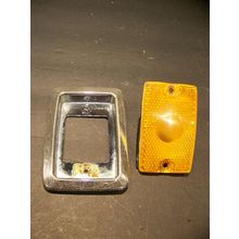 1971 - 1980 INTERNATIONAL AMBER MARKER LIGHT OEM #404498-C21 SAE PIA70 IH 704