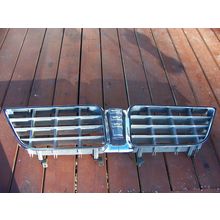 1963 Chrysler New Yorker Grill Nice Complete OEM Mopar Grille