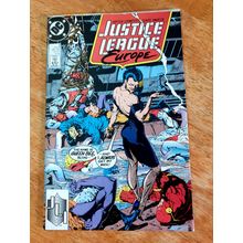 1989 Vintage Justice League Europe Comic. #4