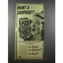 1941 Nabisco Snow Flake Sodas Cracker Ad - Surprise!