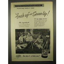 1949 7Up Soda Ad - Planting Family Fun! Fresh Up