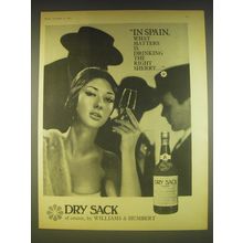 1963 Williams & Humbert Dry Sack Sherry Ad - In Spain, what matters is drinking