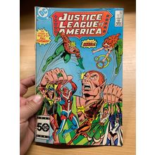 DC COMICS JUSTICE LEAGUE OF AMERICA #243 OCT 1985 (VFN+) COMIC (LL)